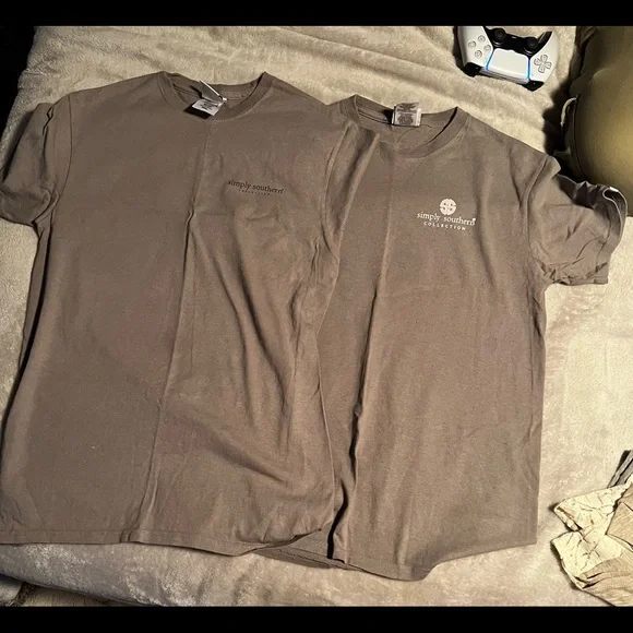 2 like new, only worn a few times. No stains. simply Southern T-shirt’s $13 each - Picture 2 of 2